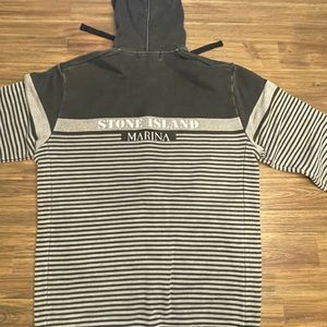 Men’s medium Stone Island zip up hoody